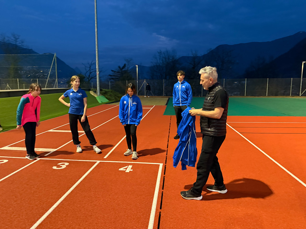 Atletica CERESIO è una società sportiva attiva nel territorio del lago Ceresio