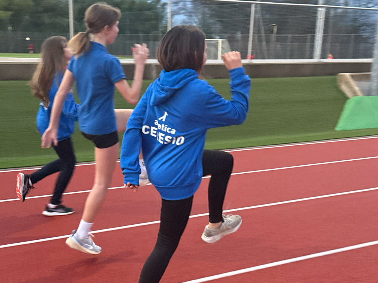 Atletica CERESIO è una società sportiva attiva nel territorio del lago Ceresio